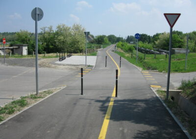 2010 Mohács-Bár – Kerékpár útépítés