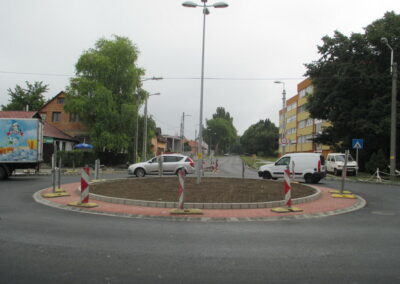 2013 Pécs Melinda utca – Körforgalom építés